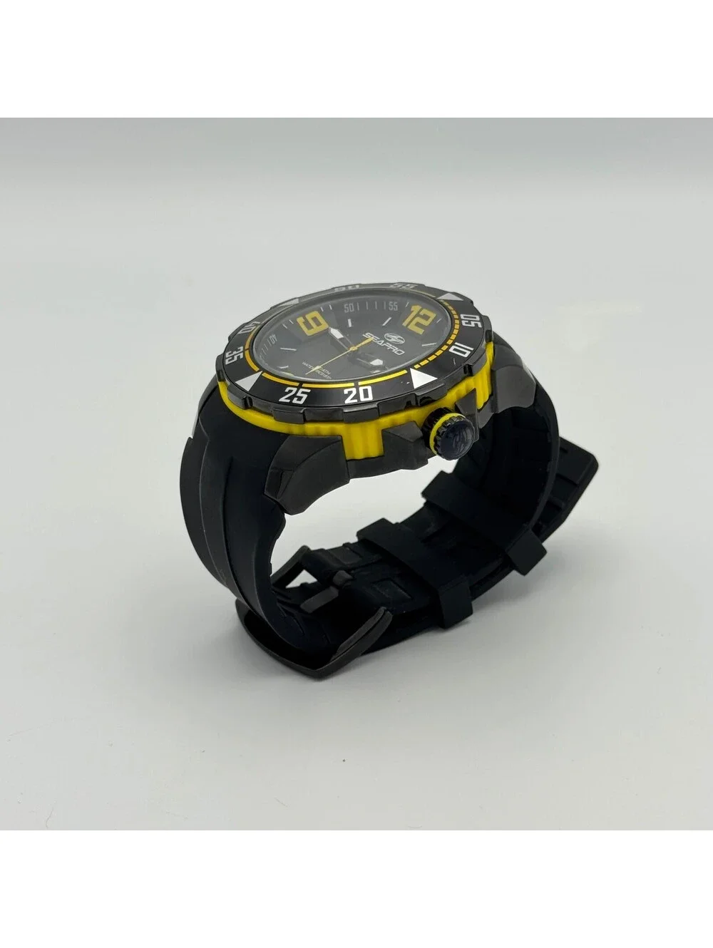 Seapro sp1114 Stainless Steel Black and Yellow Watch, working